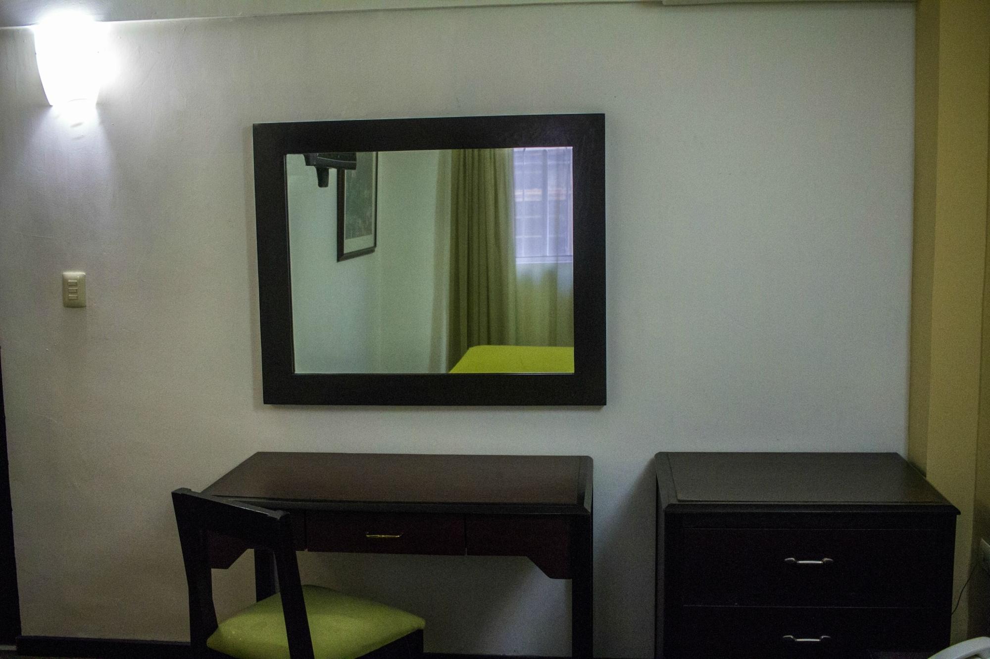 Chn Hotel Monterrey Santa Fe Esterno foto