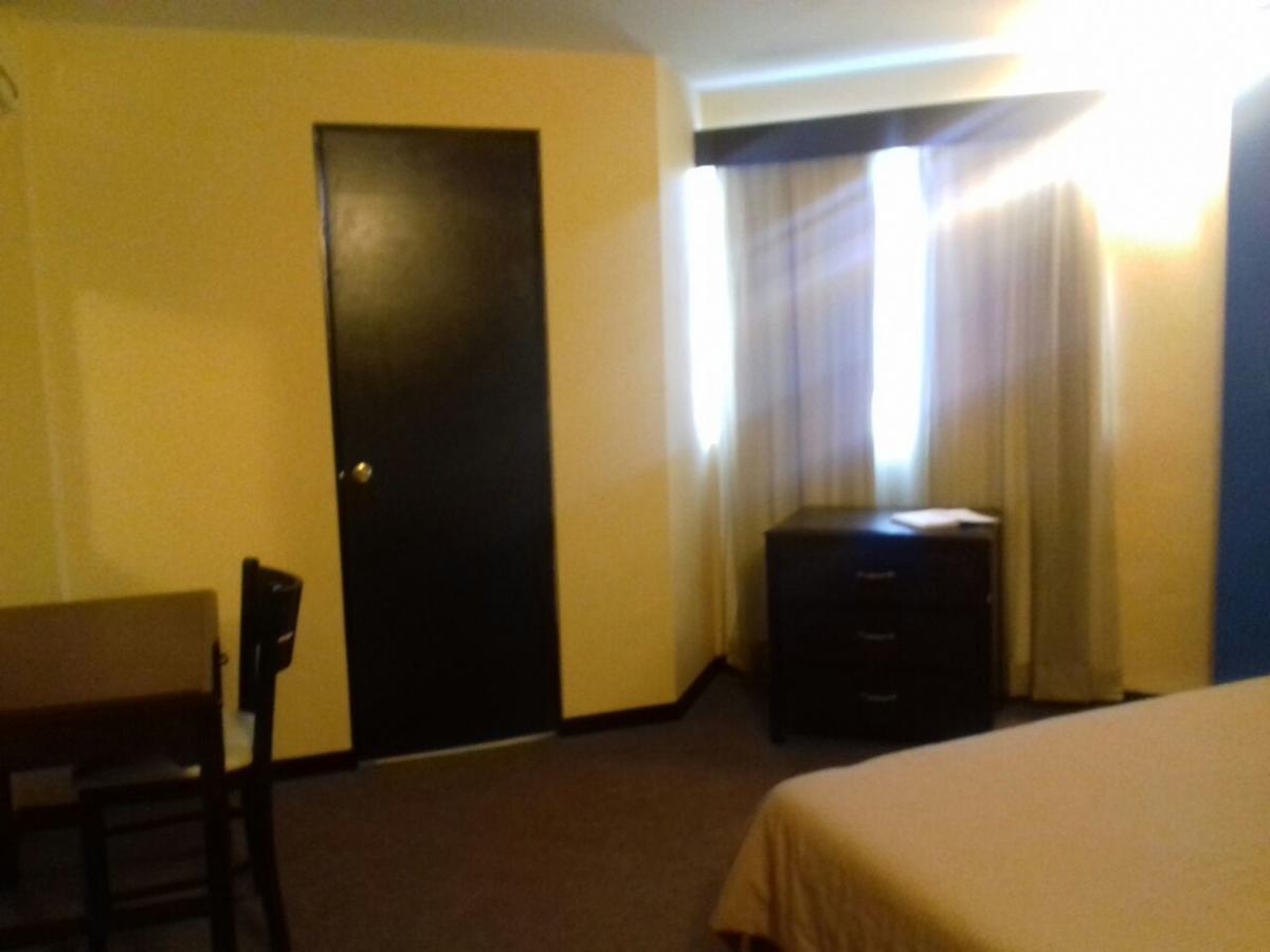Chn Hotel Monterrey Santa Fe Esterno foto
