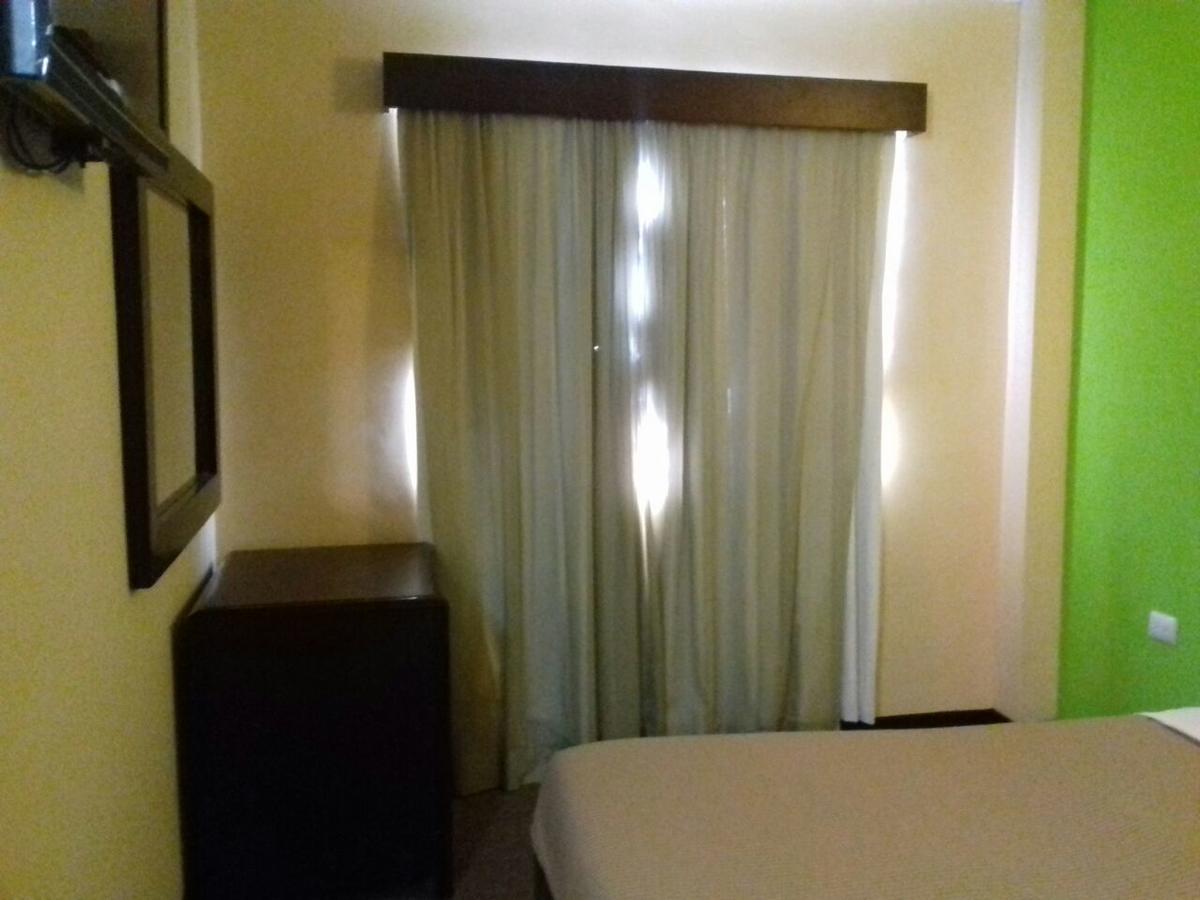 Chn Hotel Monterrey Santa Fe Esterno foto